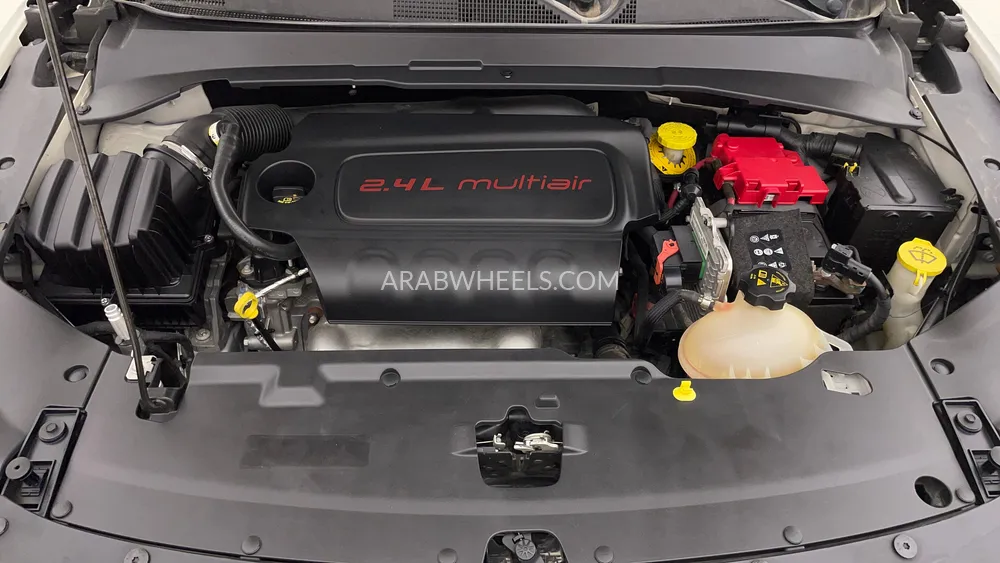 Jeep Compass 2019 for Sale in Dubai Image-9