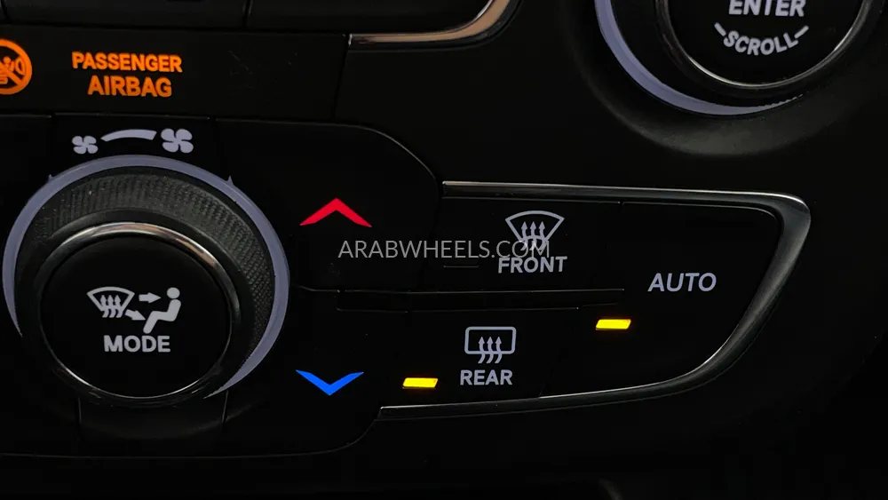 Jeep Compass 2019 for Sale in Dubai Image-47