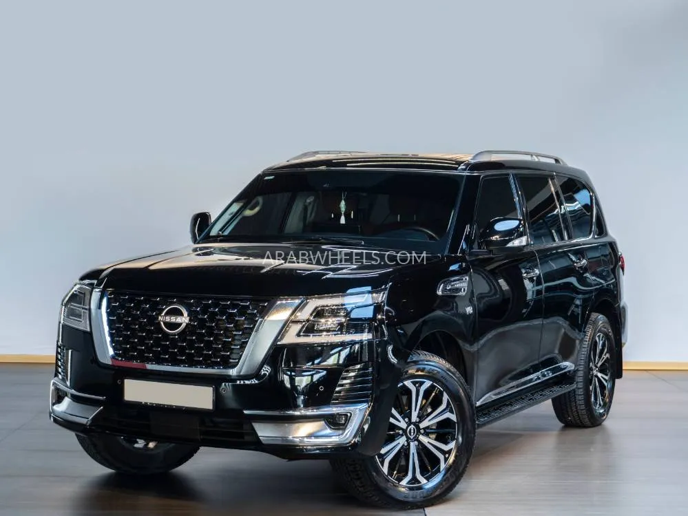 Nissan Patrol 2023 for Sale in Dubai Image-2