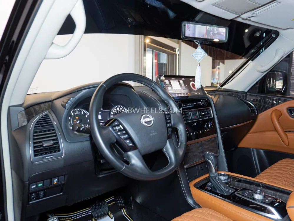 Nissan Patrol 2023 for Sale in Dubai Image-13