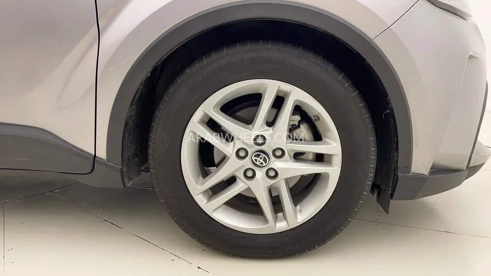 Toyota C-HR 2020 for Sale in Dubai Image-10