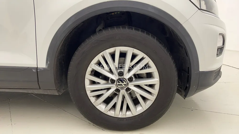 Volkswagen T Roc 2021 for Sale in Dubai Image-10