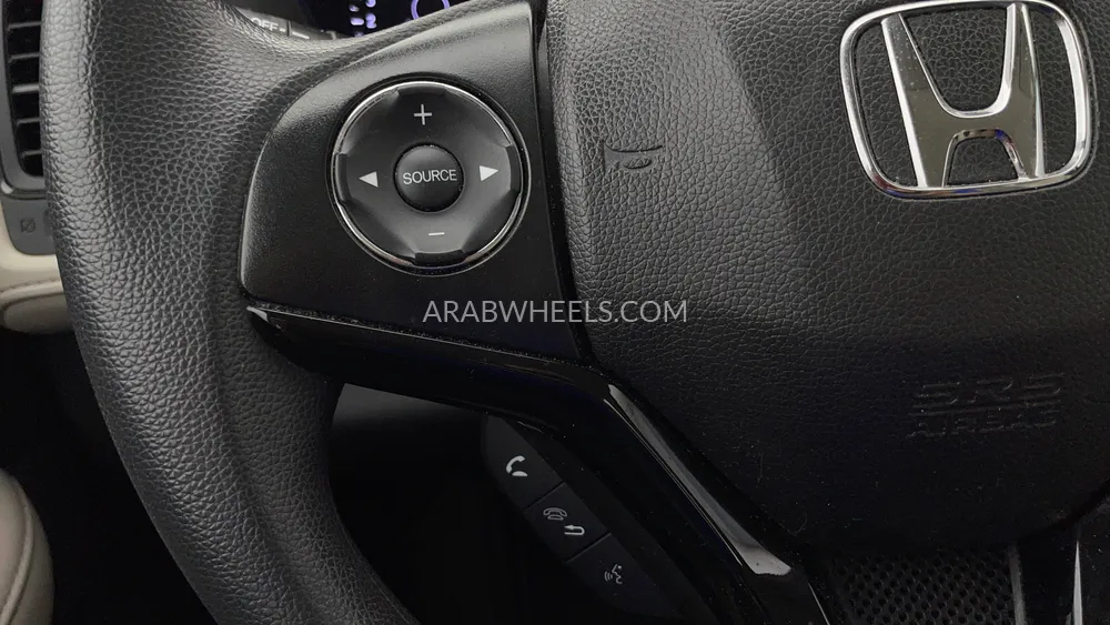 Honda HR-V 2021 for Sale in Dubai Image-36