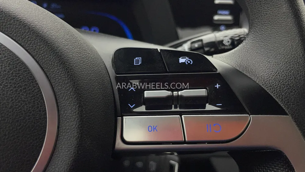 Hyundai Elantra 2025 for Sale in Dubai Image-20