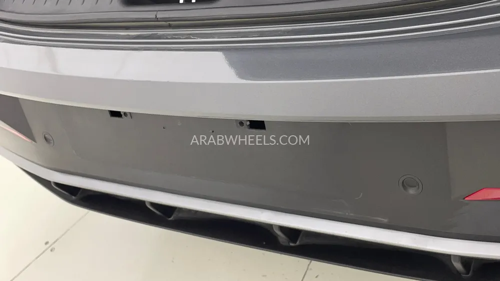 Hyundai Elantra 2025 for Sale in Dubai Image-28