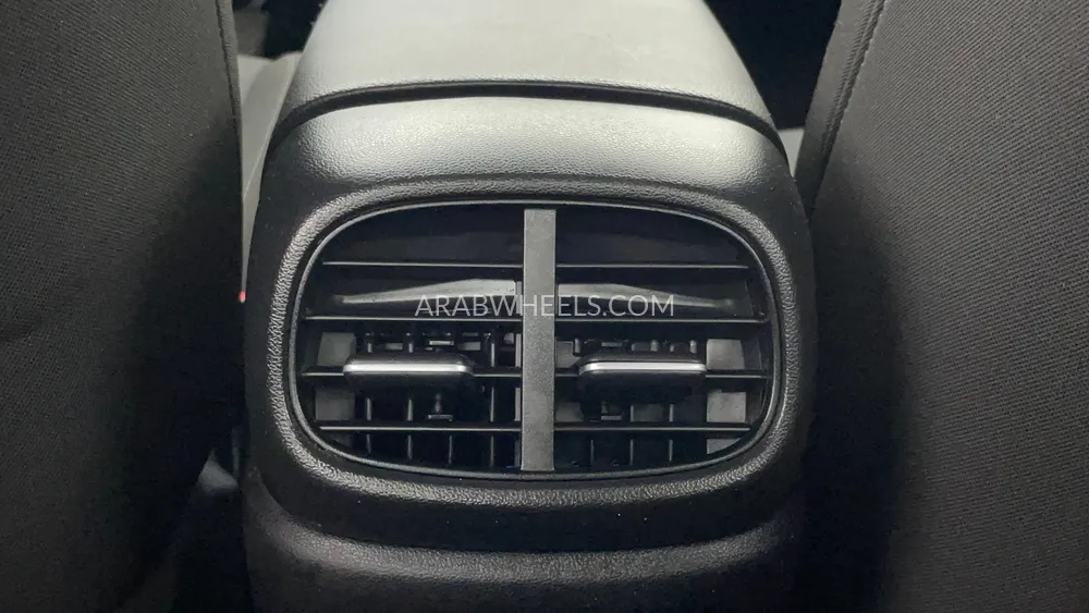 Hyundai Elantra 2022 for Sale in Dubai Image-23