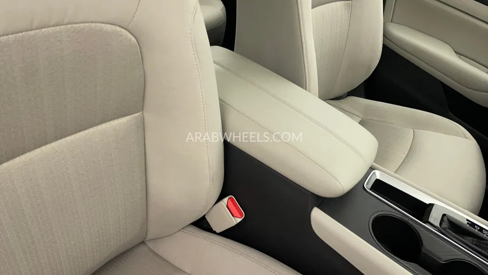 Nissan Altima 2023 for Sale in Dubai Image-35