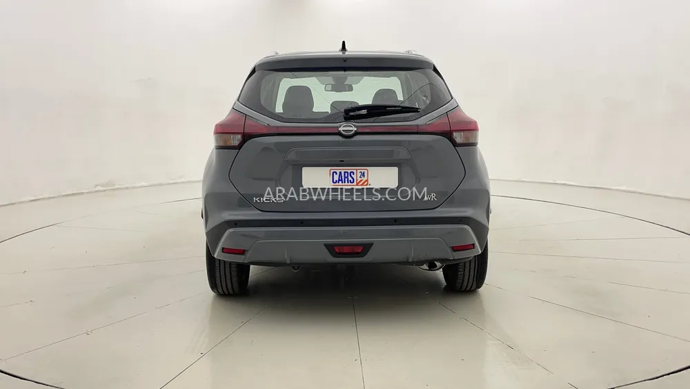 Nissan Kicks 2023 for Sale in Dubai Image-4