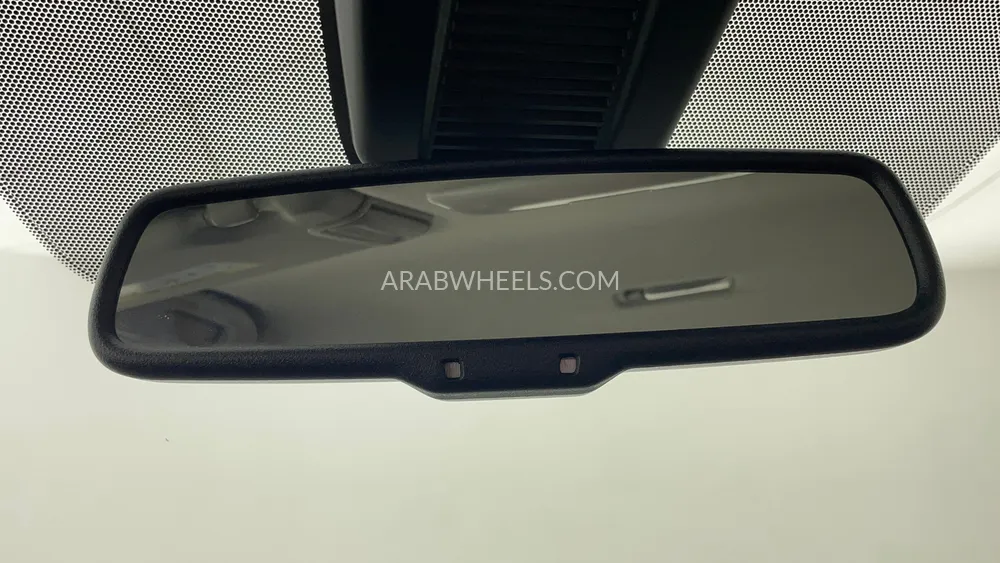 Nissan Kicks 2023 for Sale in Dubai Image-37