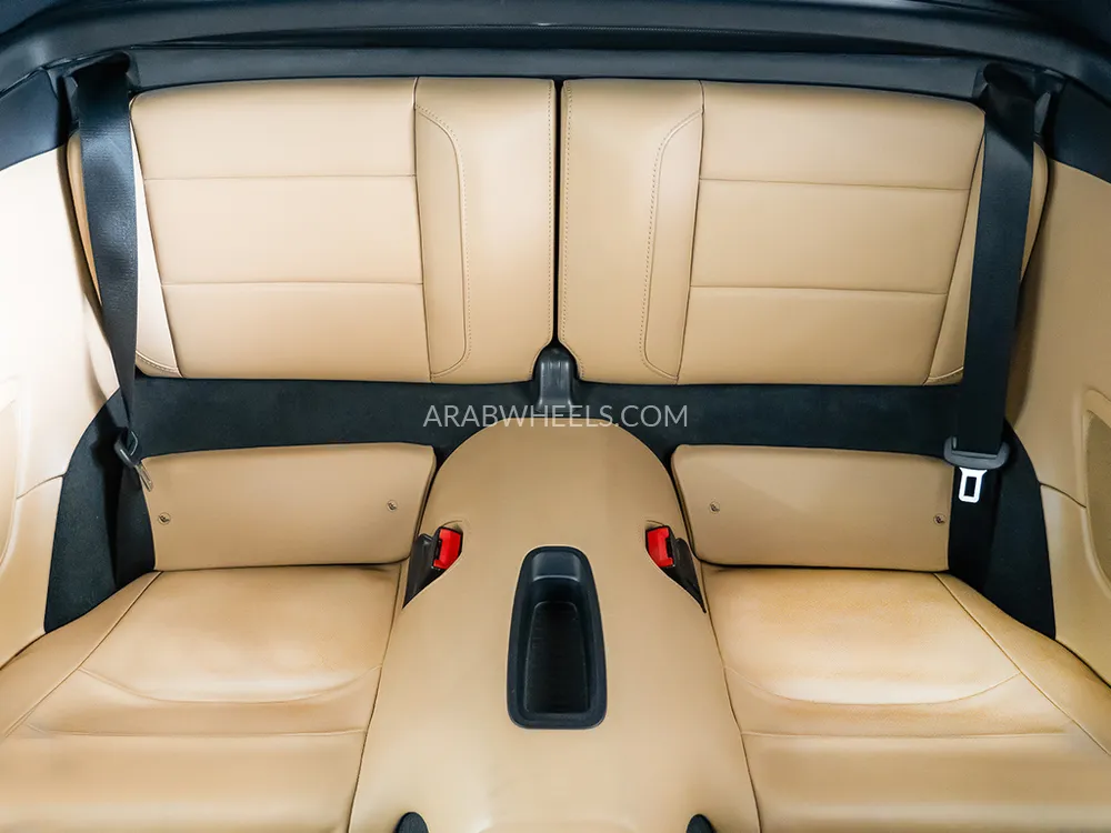 Porsche 911 2017 for Sale in Dubai Image-13