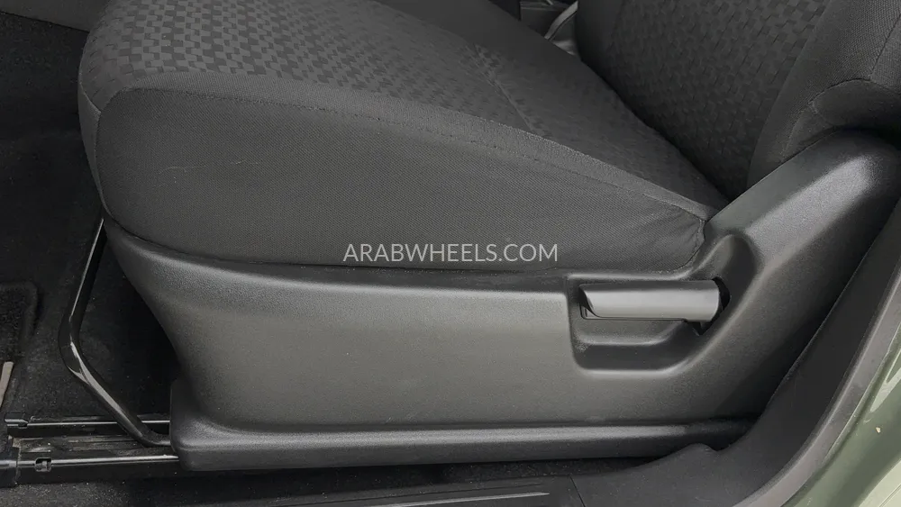Suzuki Jimny 2024 for Sale in Dubai Image-5