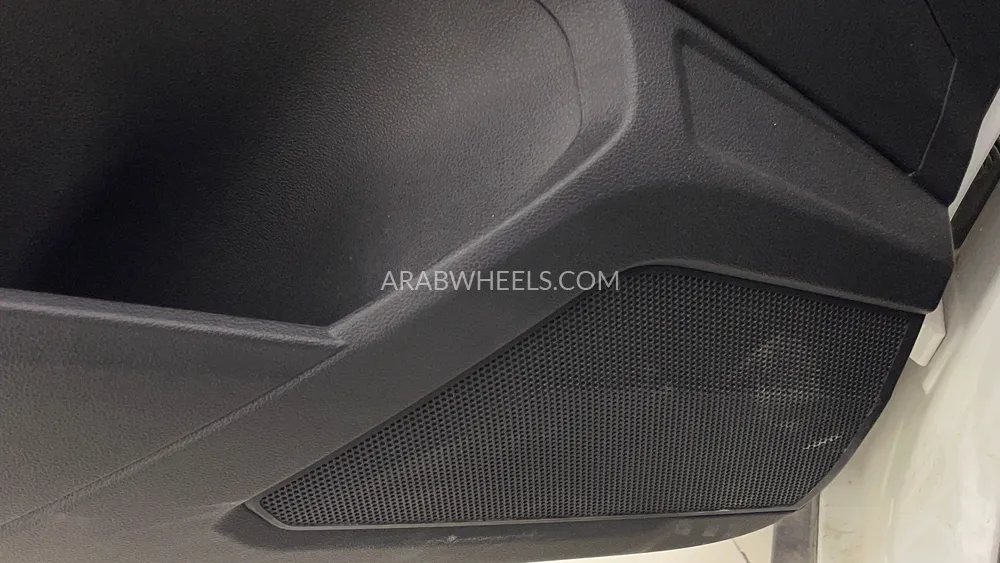 Volkswagen T Roc 2021 for Sale in Dubai Image-20