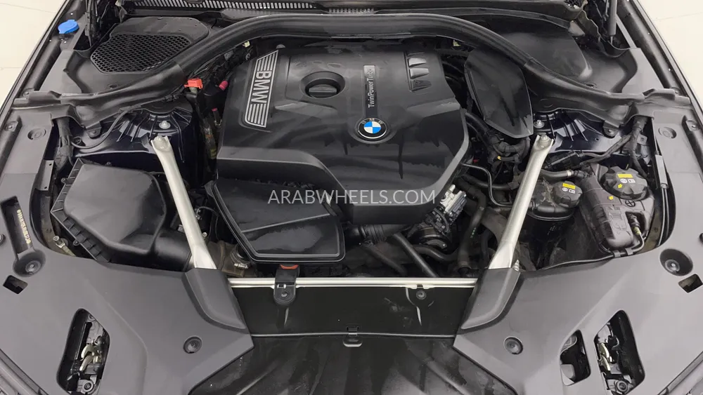 BMW 5 series 2018 for Sale in Dubai Image-9