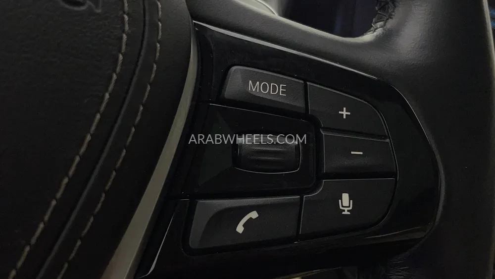 BMW 5 series 2018 for Sale in Dubai Image-49