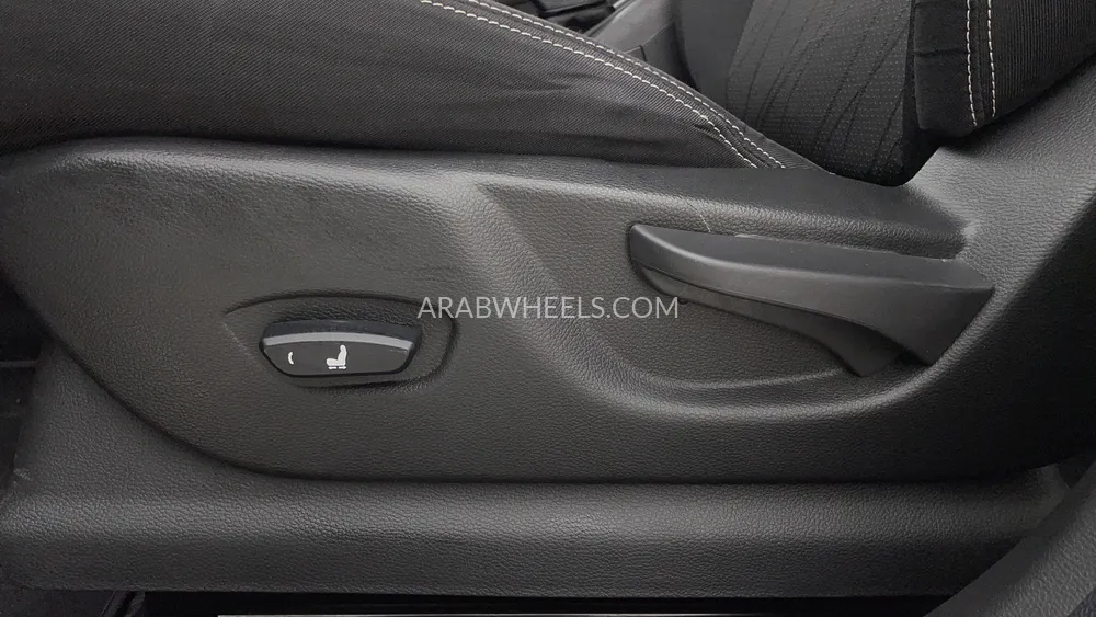 Chevrolet Groove 2023 for Sale in Dubai Image-21
