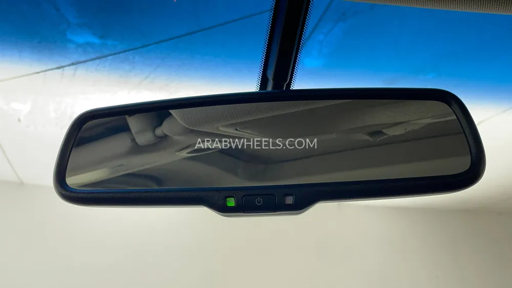 Infiniti QX70 2018 for Sale in Dubai Image-39