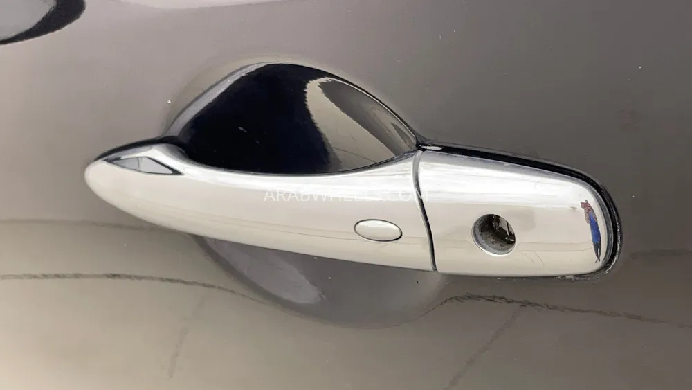 Infiniti QX70 2018 for Sale in Dubai Image-43