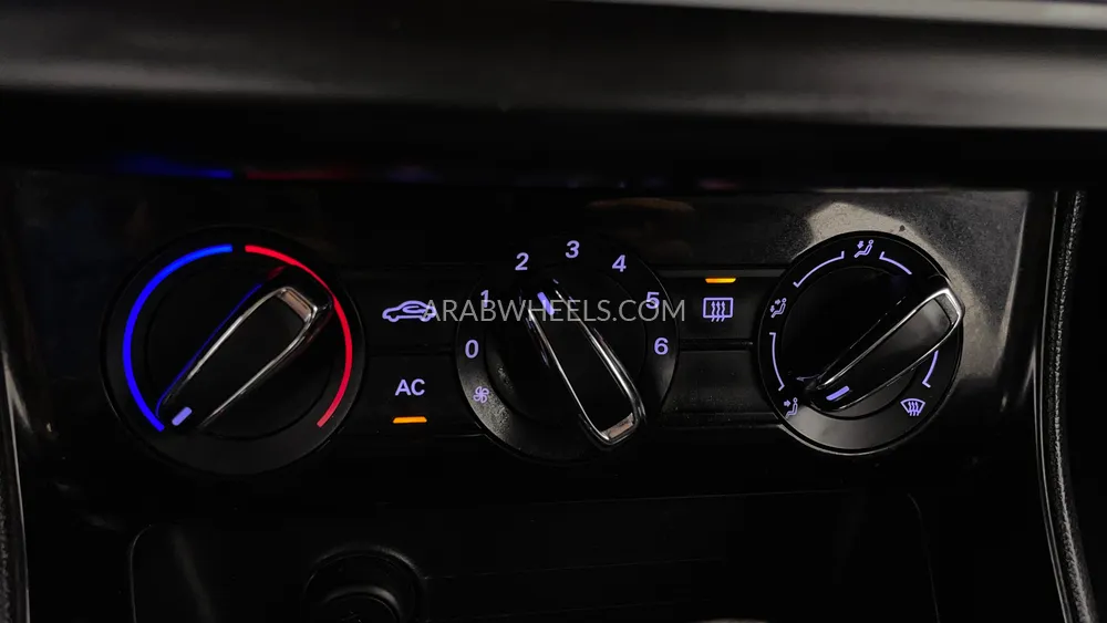 MG 5 2023 for Sale in Dubai Image-31