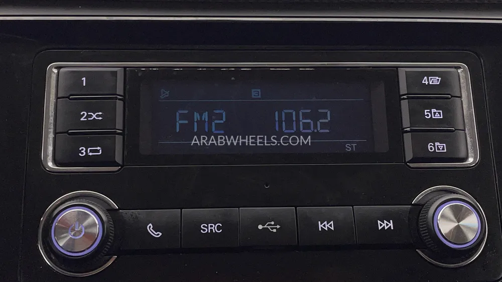 MG 5 2023 for Sale in Dubai Image-32