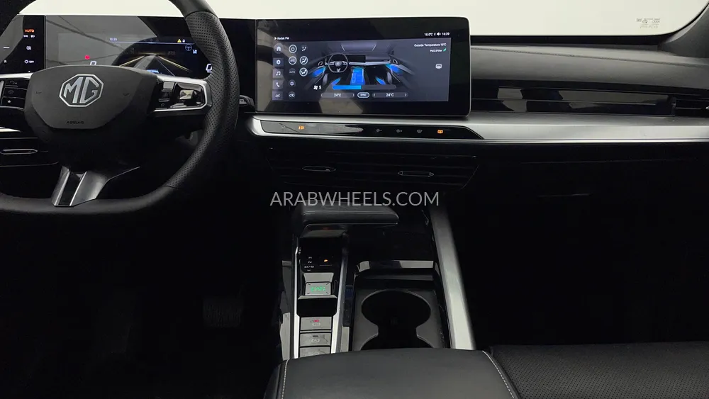 MG One 2024 for Sale in Dubai Image-14