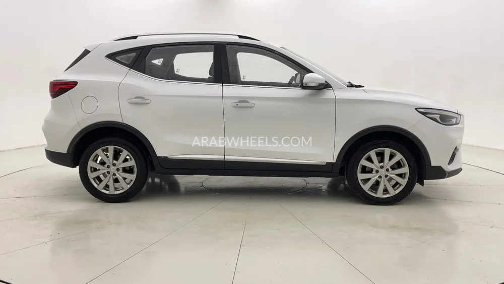 MG ZS 2022 for Sale in Dubai Image-2