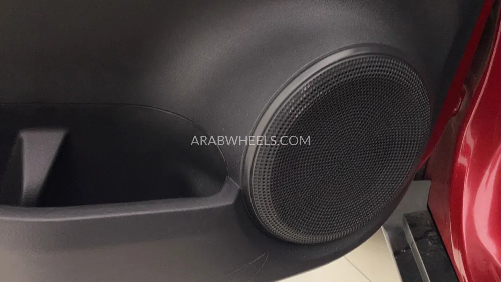 Nissan Kicks 2020 for Sale in Dubai Image-21