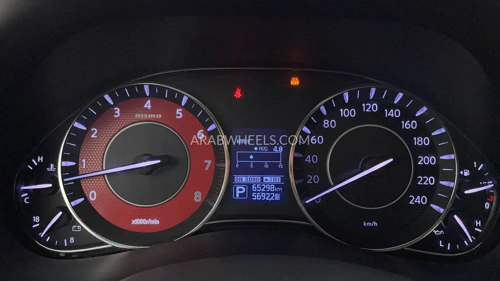 Nissan Patrol 2018 for Sale in Dubai Image-13