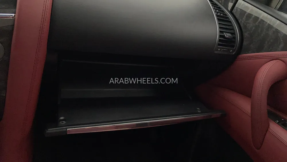 Nissan Patrol 2018 for Sale in Dubai Image-35