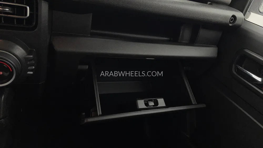 Suzuki Jimny 2024 for Sale in Dubai Image-29