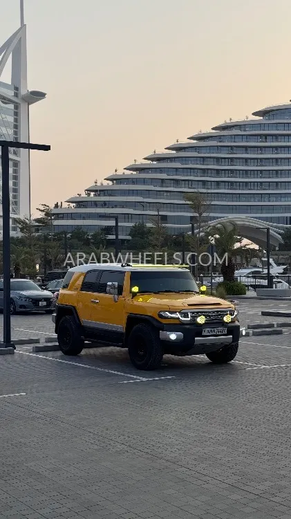 Toyota FJ Cruiser 2015 for Sale in Dubai Image-7