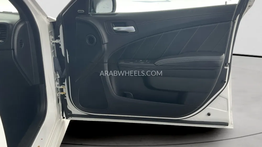 Dodge Charger 2023 for Sale in Dubai Image-25
