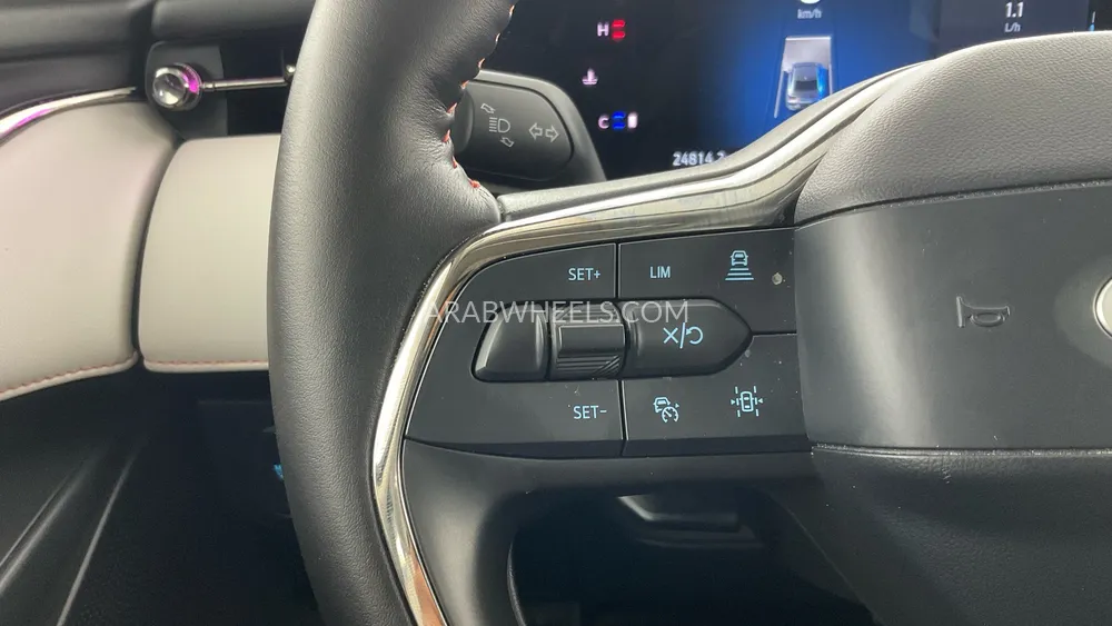 Ford Taurus 2024 for Sale in Sharjah Image-26