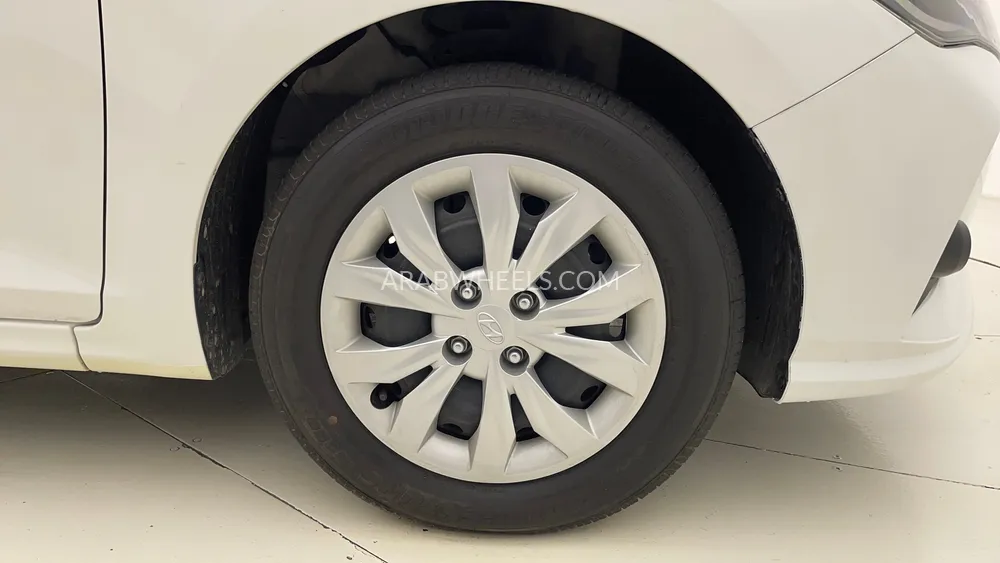 Hyundai Accent 2021 for Sale in Dubai Image-10