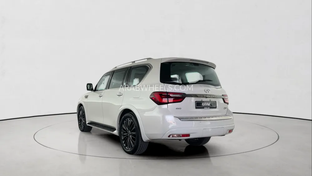 Infiniti QX80 2021 for Sale in Dubai Image-4