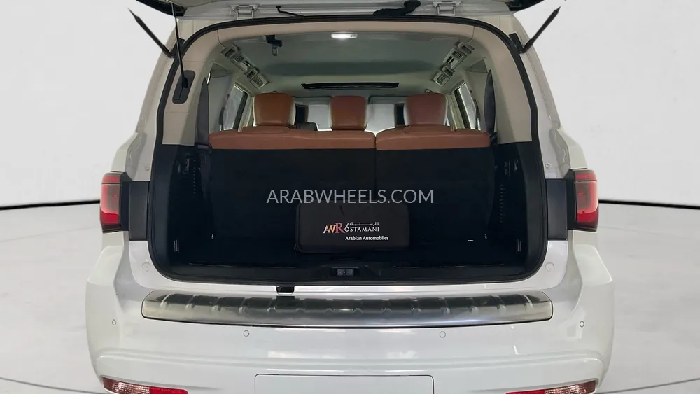 Infiniti QX80 2021 for Sale in Dubai Image-14