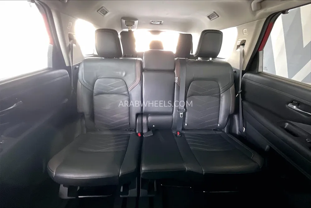 Nissan Pathfinder 2022 for Sale in Sharjah Image-29
