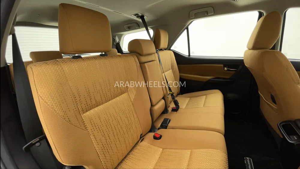 تويوتا فورتشنر 2019 for Sale in دبي Image-23