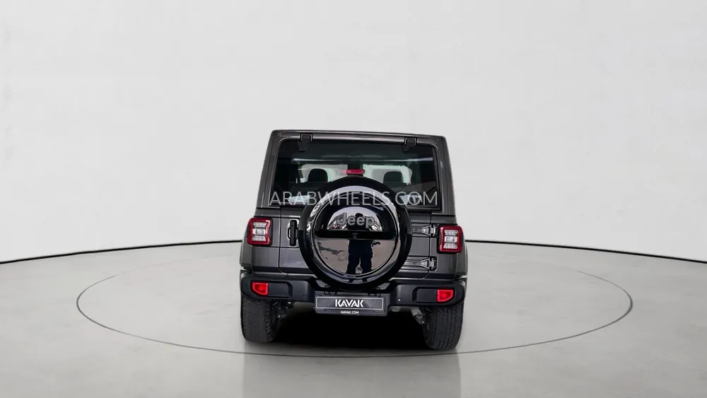 جيب رانجلر 2021 for Sale in الشارقة Image-5