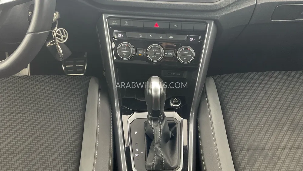 Volkswagen T Roc 2021 for Sale in Dubai Image-22