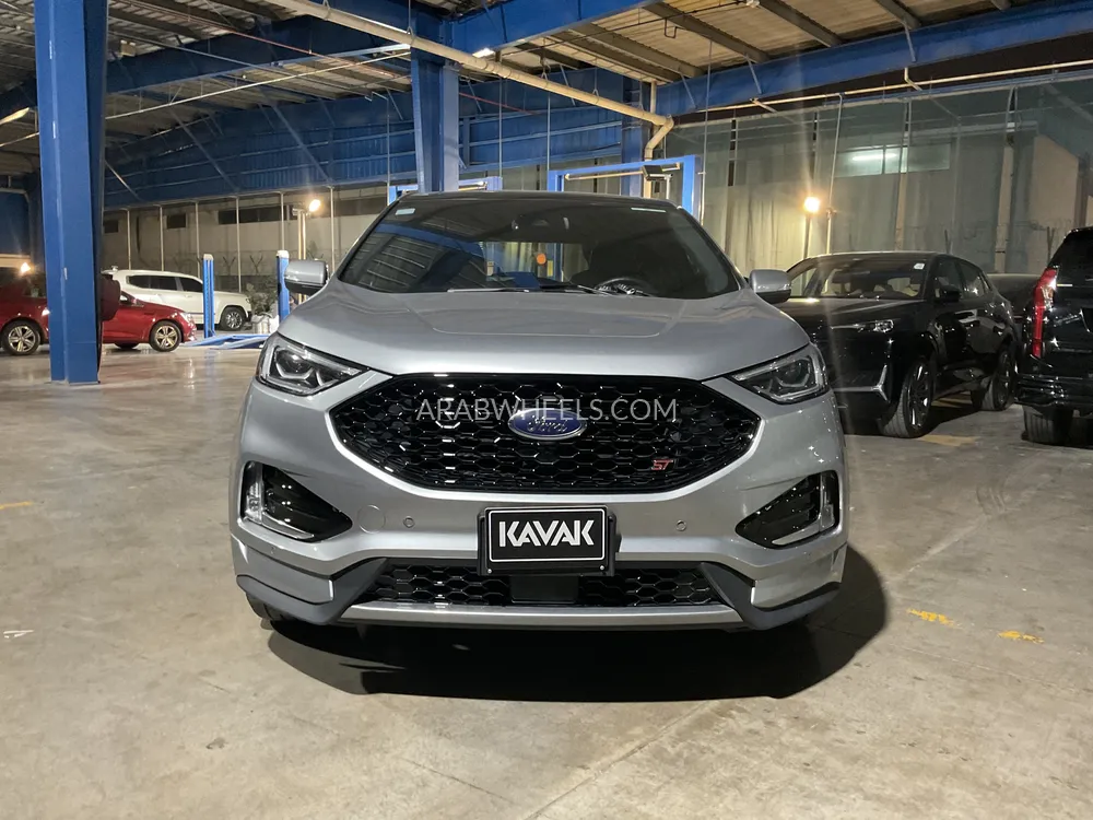 Ford Edge 2023 for Sale in Sharjah Image-2