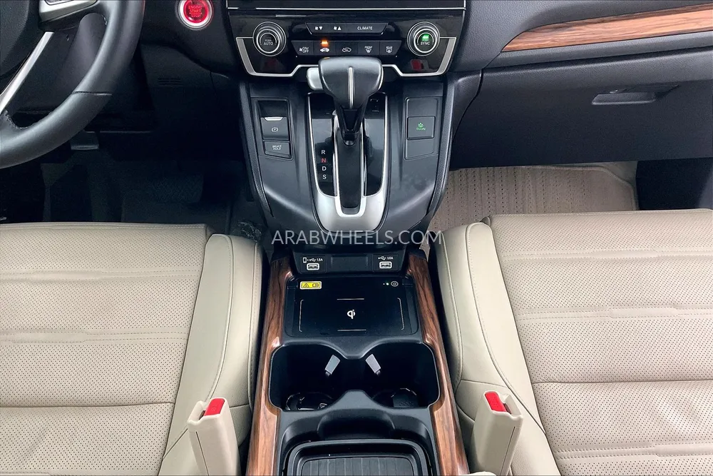 Honda CR-V 2022 for Sale in Sharjah Image-23