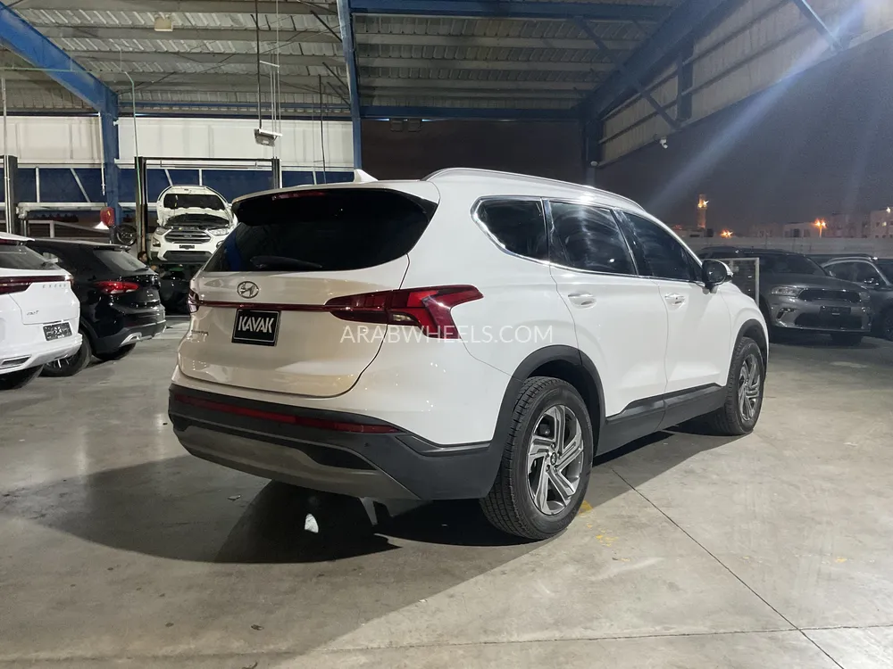 هيونداي سانتا في 2021 for Sale in الشارقة Image-4