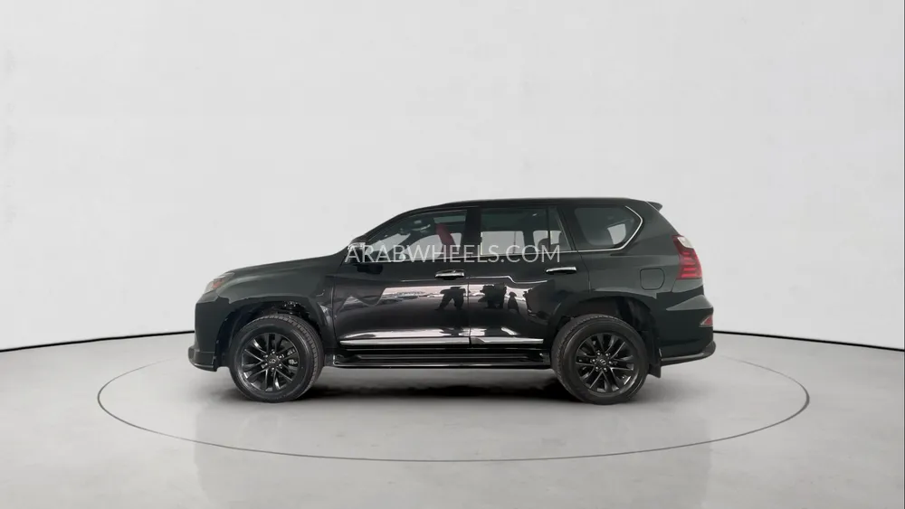 Lexus GX 2022 for Sale in Sharjah Image-7