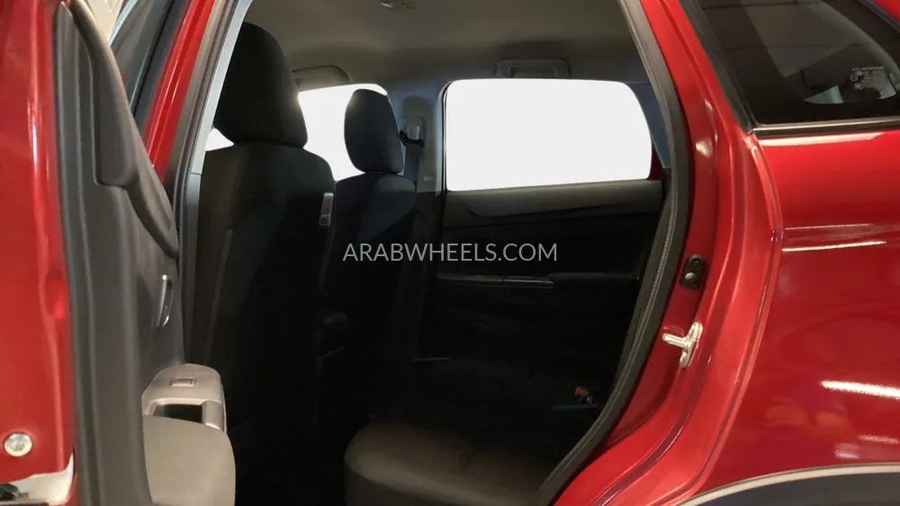 Mitsubishi ASX 2024 for Sale in Sharjah Image-14