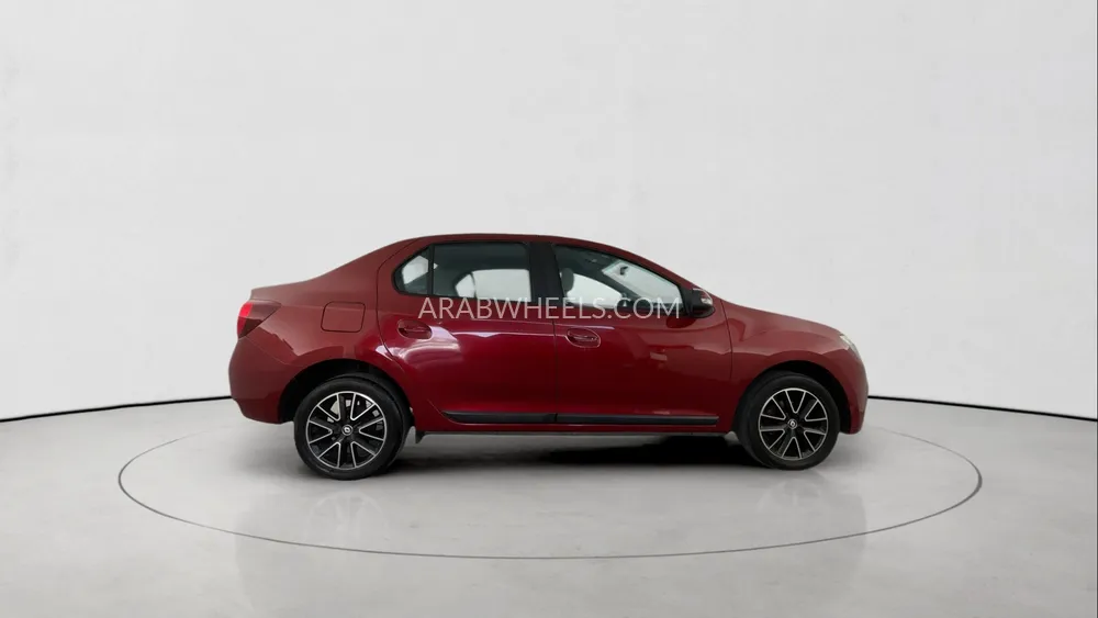 Renault Symbol 2021 for Sale in Sharjah Image-8