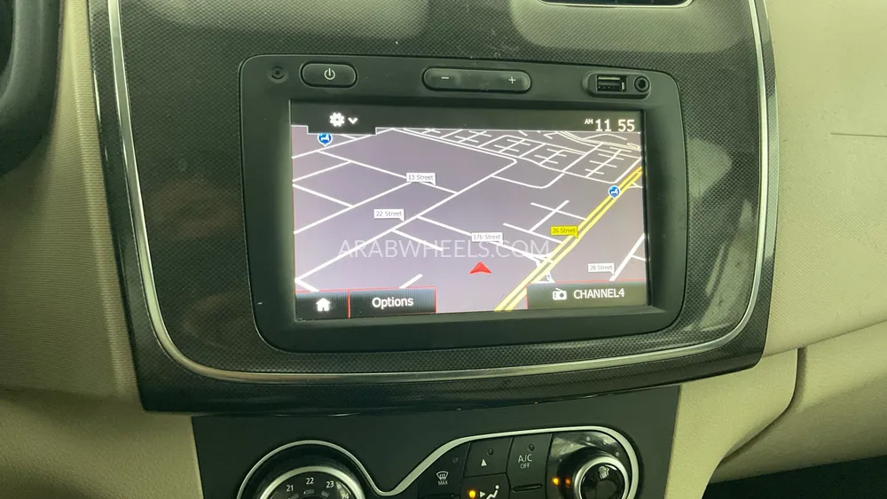 Renault Symbol 2021 for Sale in Sharjah Image-36