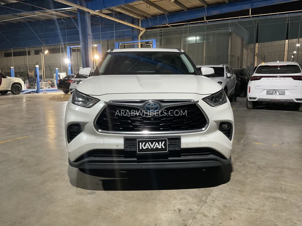 Toyota Highlander 2020 for Sale in Dubai Image-2