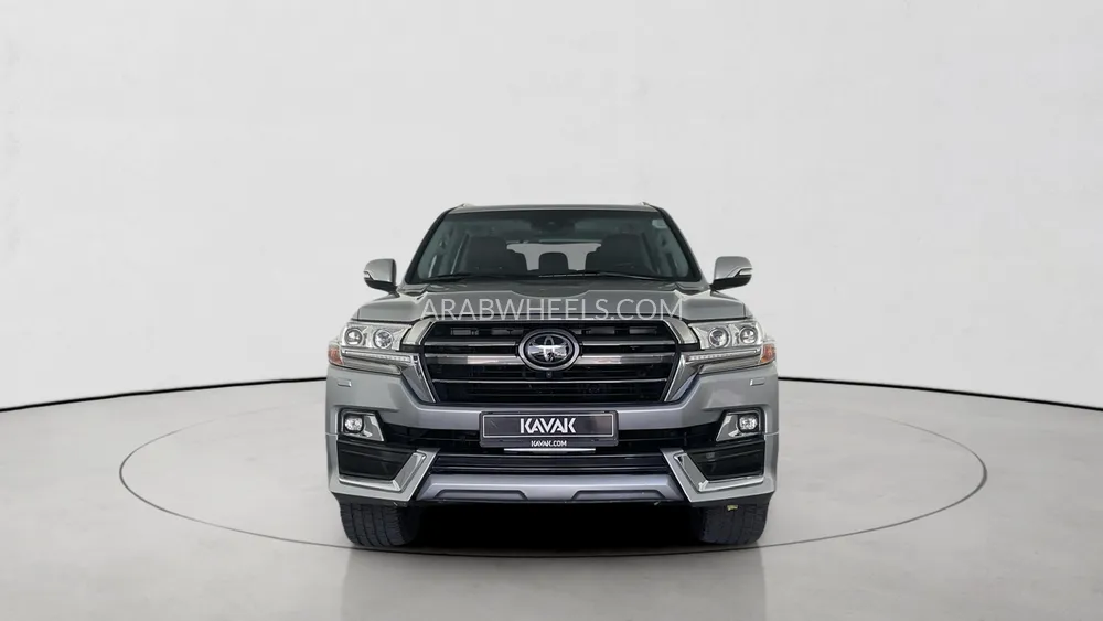 Toyota Land Cruiser 2019 for Sale in Sharjah Image-2