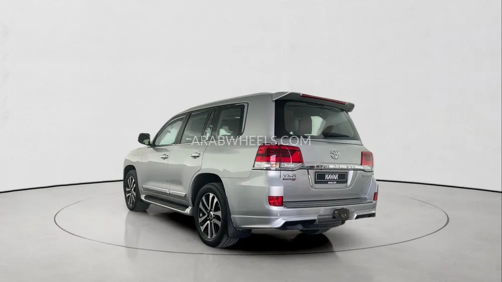 Toyota Land Cruiser 2019 for Sale in Sharjah Image-4