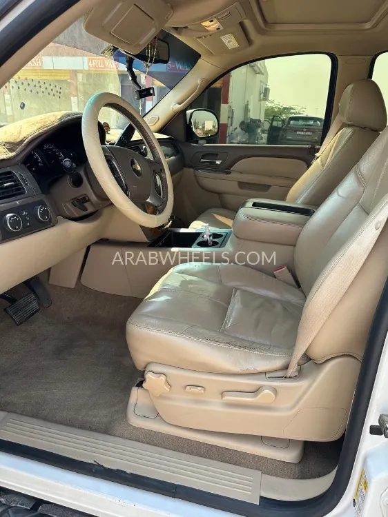 شيفروليه تاهو 2010 for Sale in رأس الخيمة Image-8